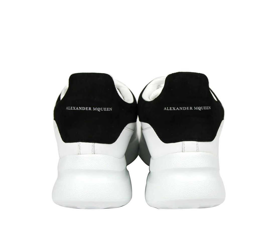 Alexander McQueen Alexander McQueen Zapatillas de ante de cuero blanco para mujer